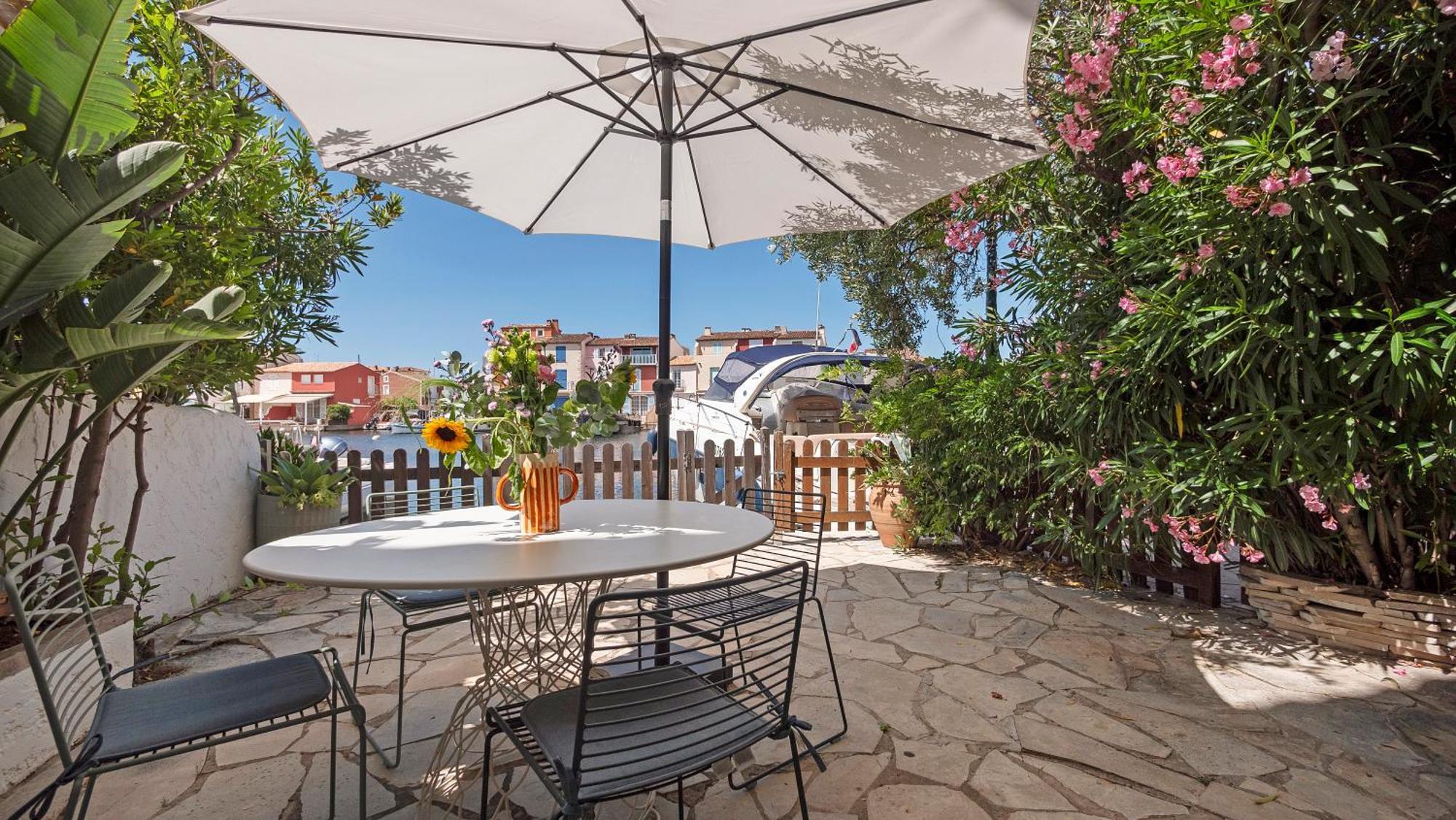 Appartement Amour Terrasse Sur L'Eau Grimaud Extérieur photo